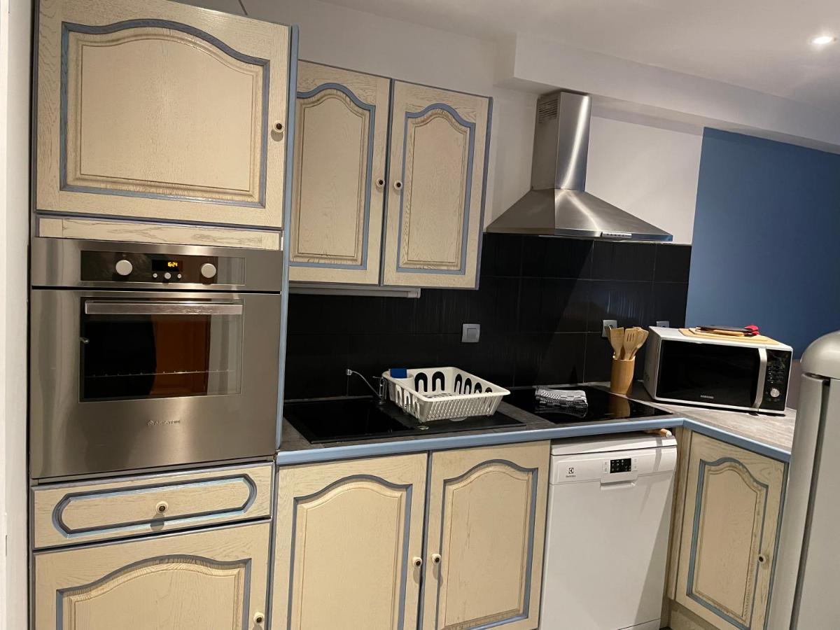 Chez Nous -Parking Gratuit Et Wifi A Vierzon Apartment Exterior photo